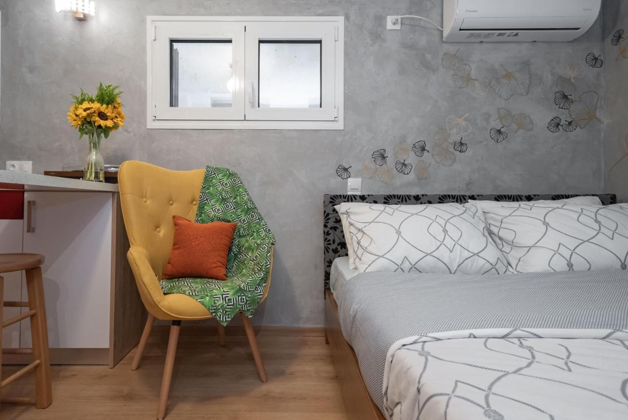 Cozy Tiny Apartment In The Heart Of Plaka Athen Exterior foto